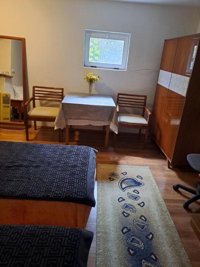 Amma Rooms Gruda Exterior photo