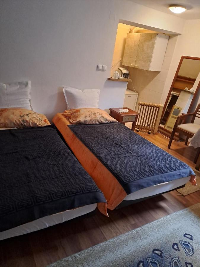 Amma Rooms Gruda Exterior photo