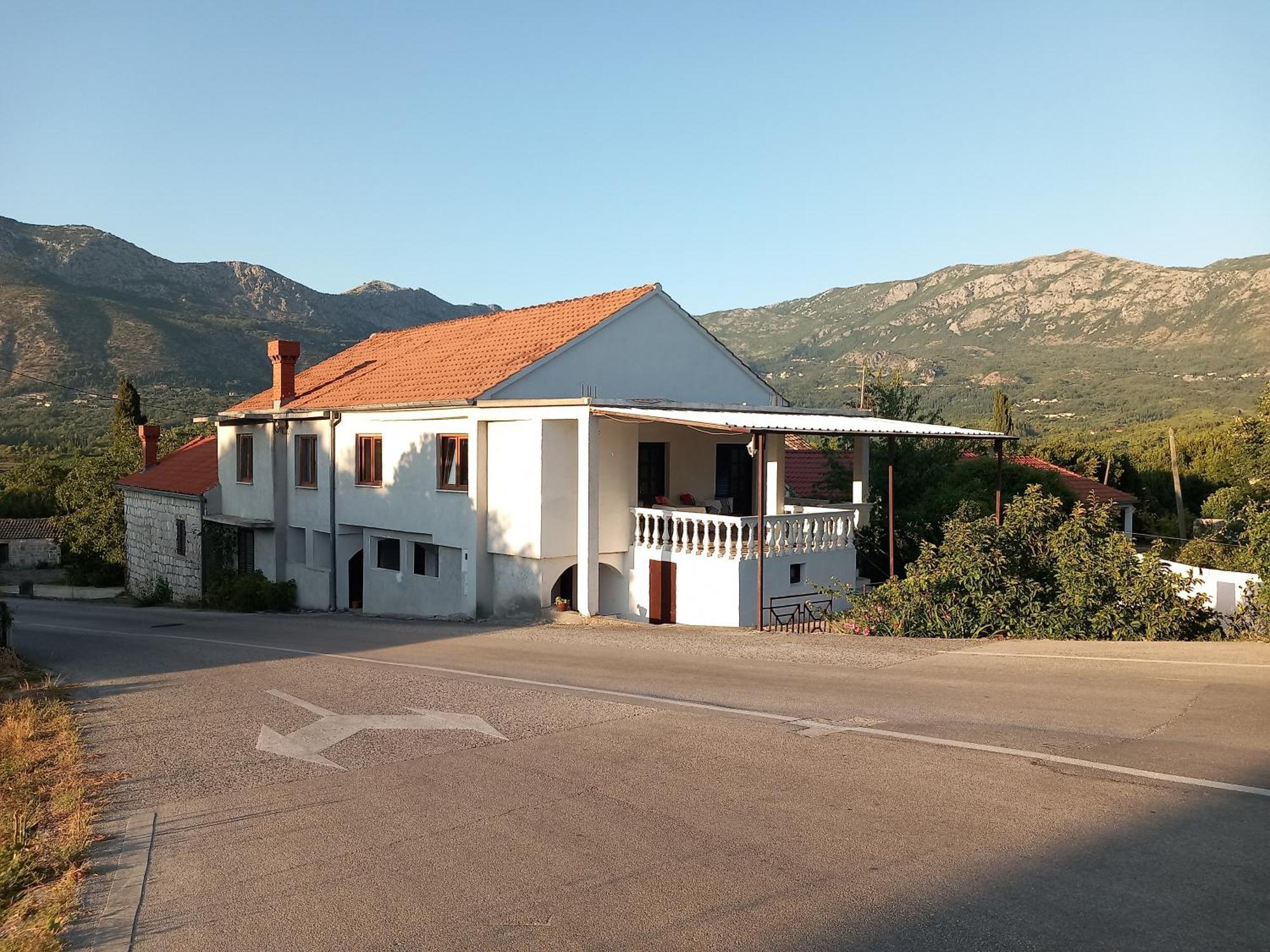 Amma Rooms Gruda Exterior photo